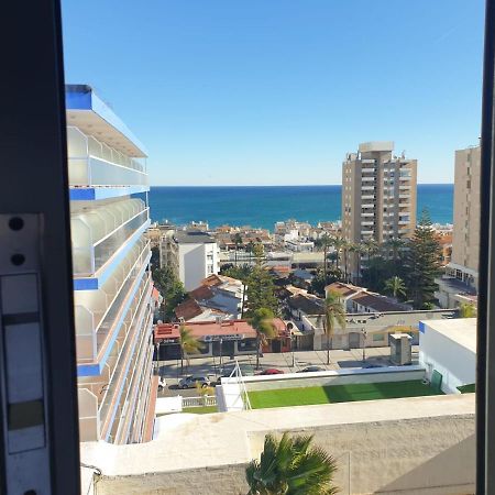 Apartamento Con Vistas Al Mar A Metros De La Playa Carihuela Soleil Apartman Torremolinos Kültér fotó