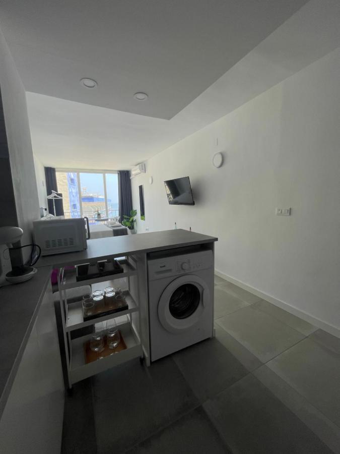 Apartamento Con Vistas Al Mar A Metros De La Playa Carihuela Soleil Apartman Torremolinos Kültér fotó